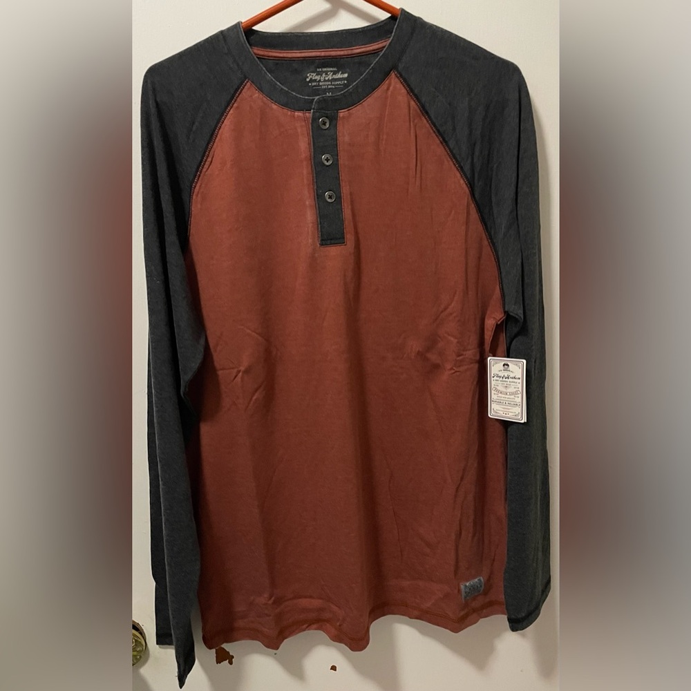 Flag & Anthem Men's Two-Tone Henley Neck Shirt Long Sleeve Red Charcoal Medium M